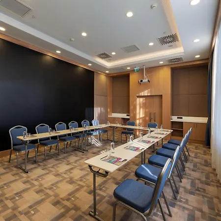 Hotel Park By Radisson 4*